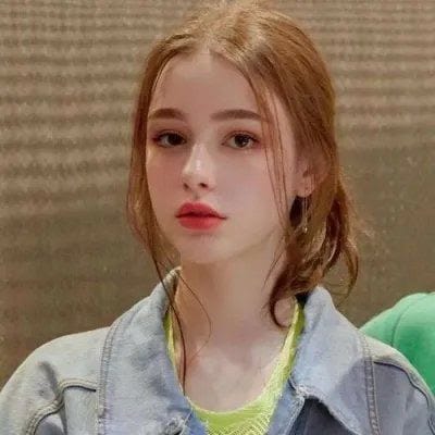 مہرین نواز avatar